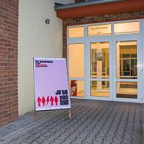 2019 - Divadelní představení „Je to náš syn“ 