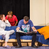 2019 - Divadelní představení „Je to náš syn“ 