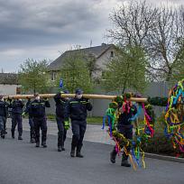 2021 - Stavění májky