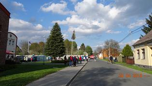 2015 - Stavění májky