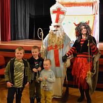 2015 - Mikulášská nadílka a divadelní představení - MŠ Koloveč