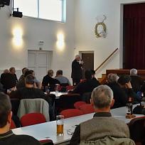 2016 - Odborná přednáška RNDr. V. Švamberka o včelařství