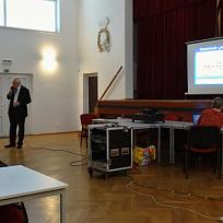 2016 - Odborná přednáška RNDr. V. Švamberka o včelařství