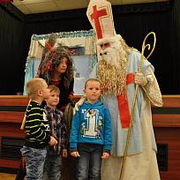 2016 - Mikulášská nadílka a divadelní představení pro děti