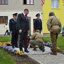 2017 - Pietní akt - Uctění památky příslušníků armády USA