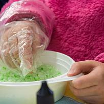 2018 - Výroba vánočních dárků v ZŠ Koloveč